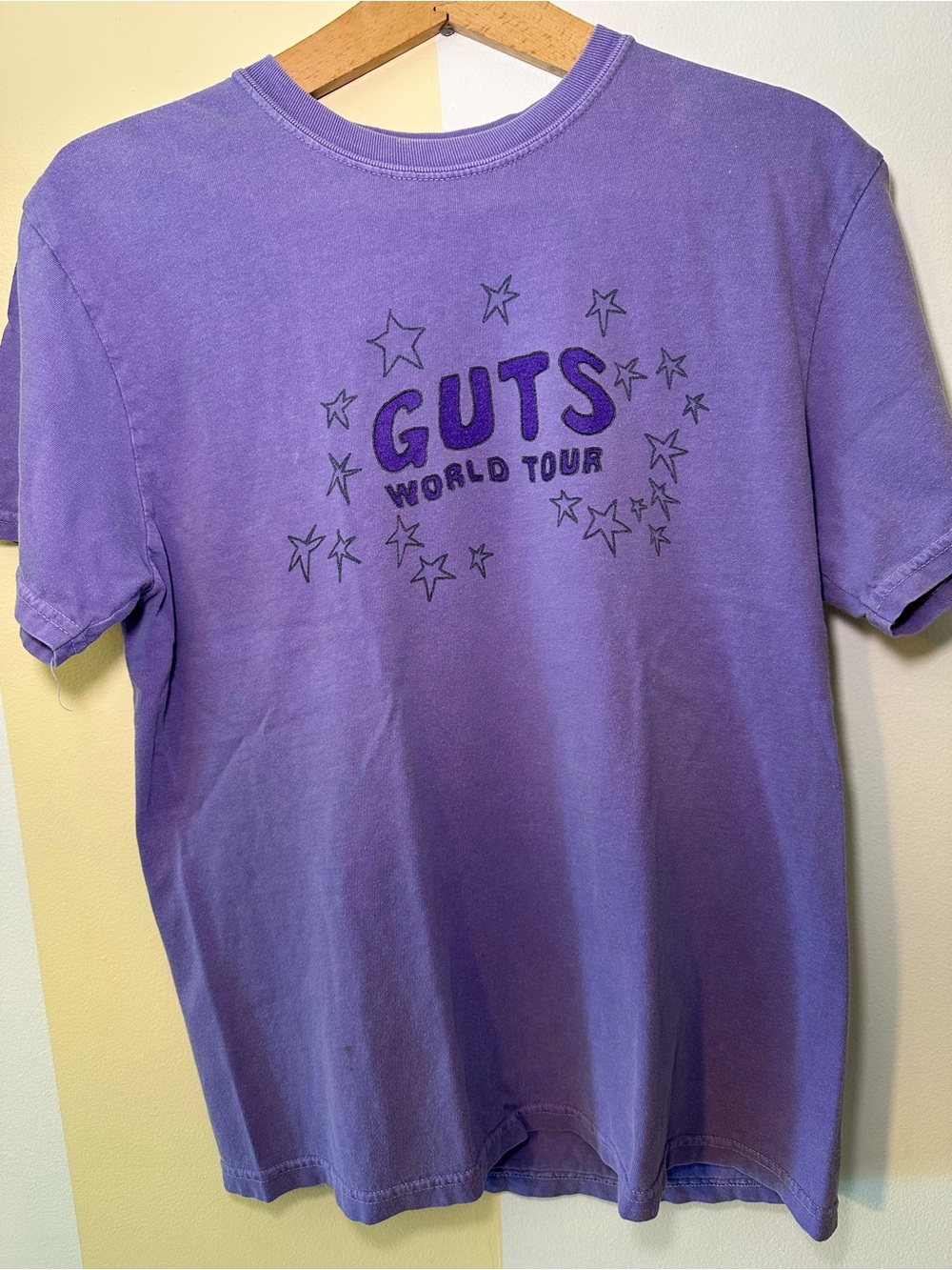Olivia Rodrigo Guts World Tour T Shirt Purple Graphic Tracklist Merch Medium